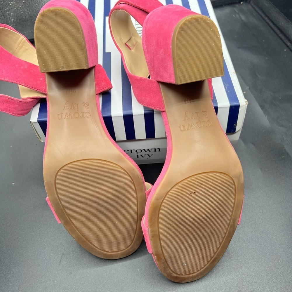 Crown and Ivy Pink sandals - Picture 6 of 11